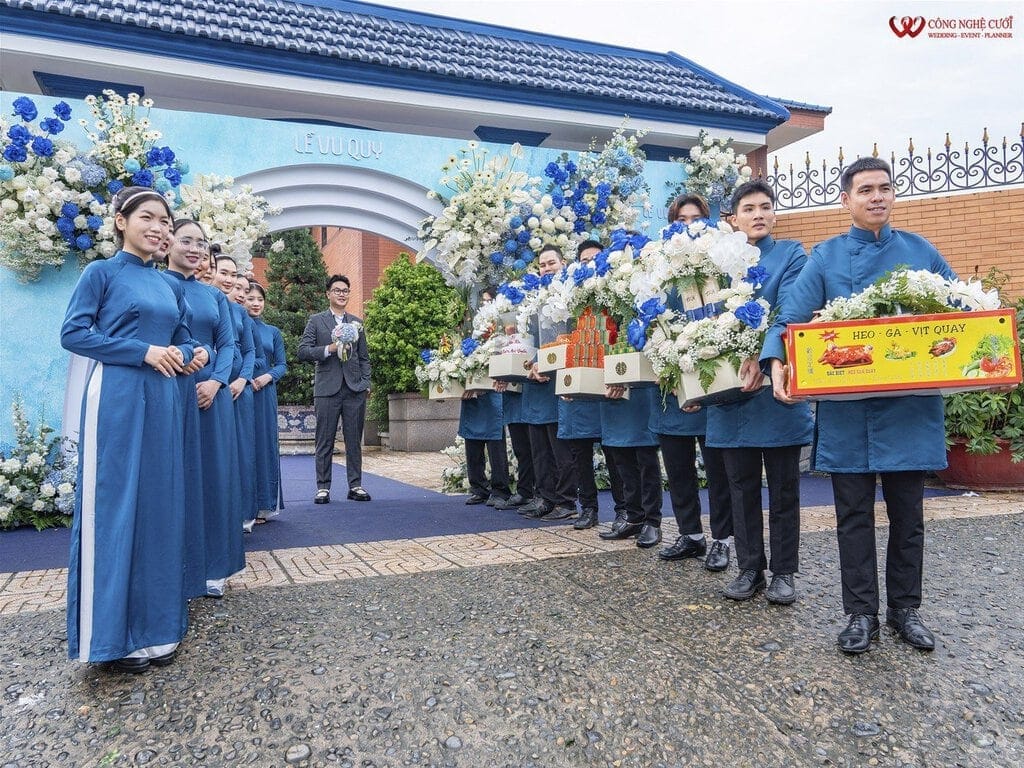 3 nghi lễ quan trọng trong đám cưới người Việt 28 Trang Trí Gia Tiên Lễ Vu Quy Tông Màu Trắng Xanh, Cưới Hỏi Trọn Gói (2)