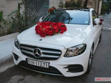 Nhà tổ chức đám cưới và cung cấp dịch vụ cưới trọn gói 5 Cho Thuê Xe Cưới Rước Dâu