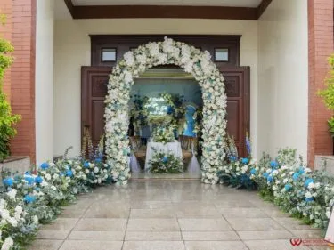 Nhà tổ chức đám cưới và cung cấp dịch vụ cưới trọn gói 21 Trang Trí Cổng Hoa Lễ đính Hôn (7)